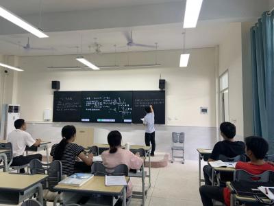 磨课追求优质，磨砺更促成长 ——广西大学附属中学百色分校教师磨课教研活动