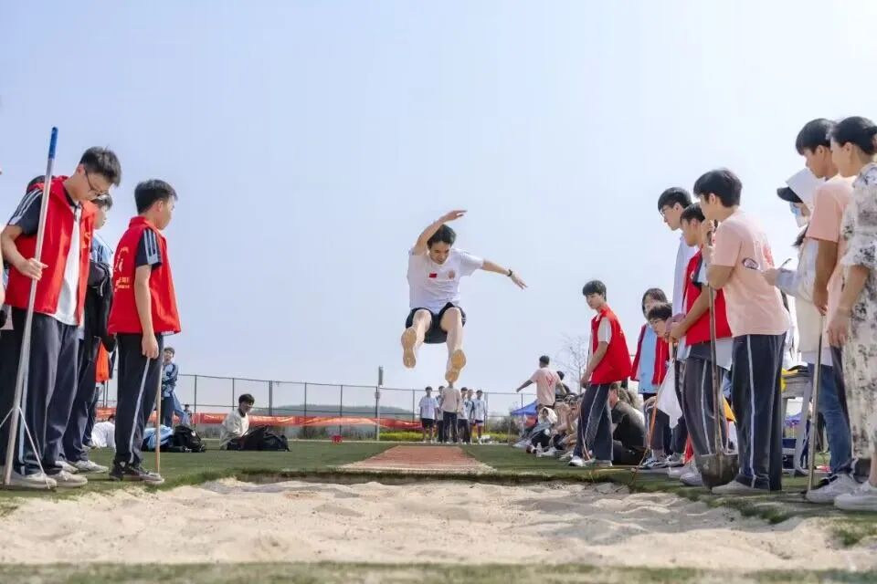 1709745798531518.jpg
